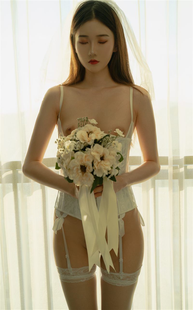 摄影师翎梵 熙涵 婚纱[28P／245MB]-呦糖社C+