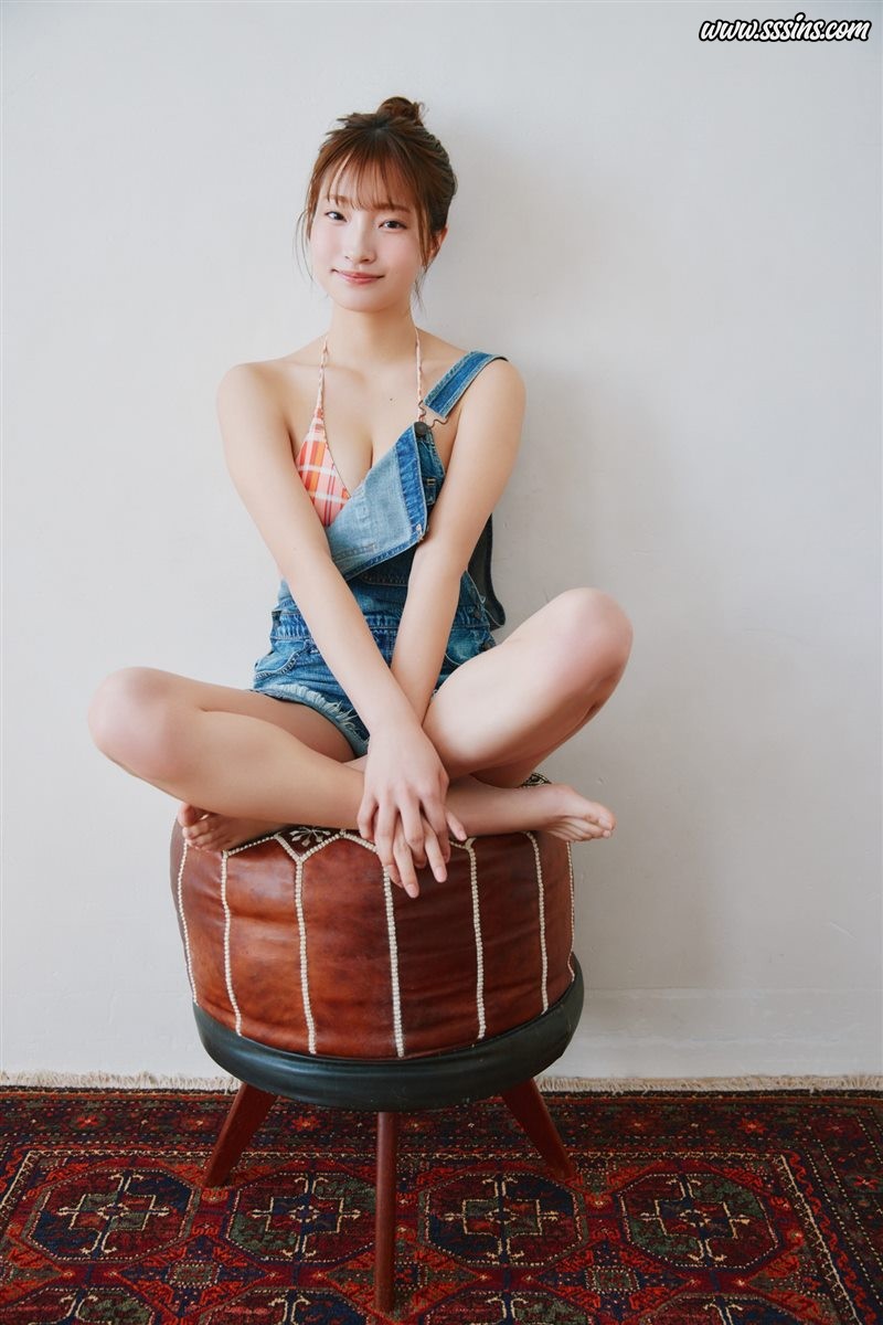 FRIDAYデジタル写真集 おとなっちゃん！ｖｏｌ．３ 大増量スペシャル版 – Natsuki Satonaka (里仲菜月) [95P／98.7MB]