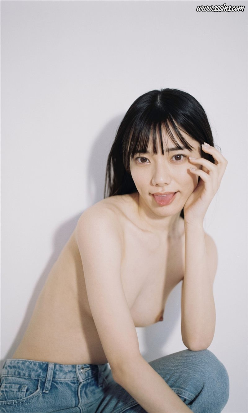 Rena Miyashita (宫下玲奈) – Happiness [124P／741.3MB]