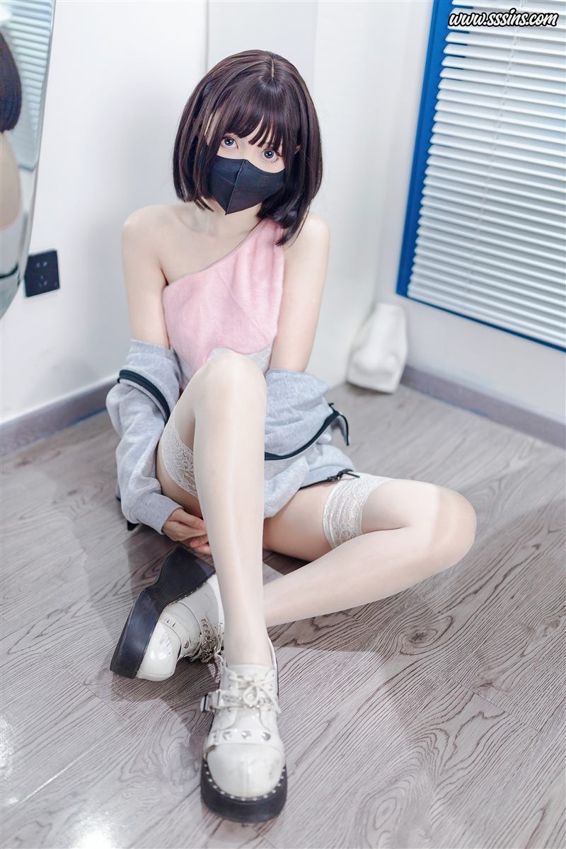 洛桑w伊梓 – 甜筒 [38P／249.4MB]