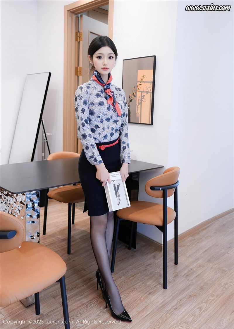 [Xiuren秀人网]2025.07.24 NO.10579 琉璃ww[79+1P／880MB]