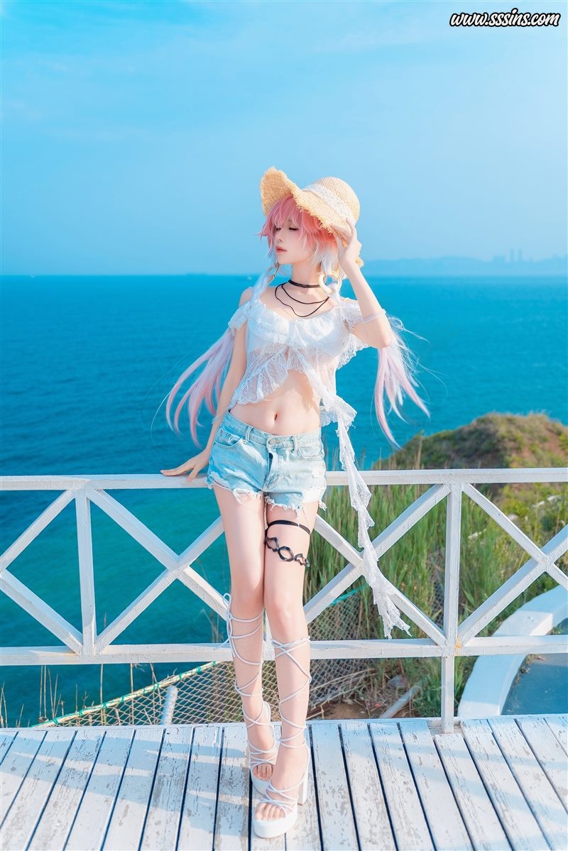 Shika小鹿鹿 – 长离 海 [22P／156.7MB]