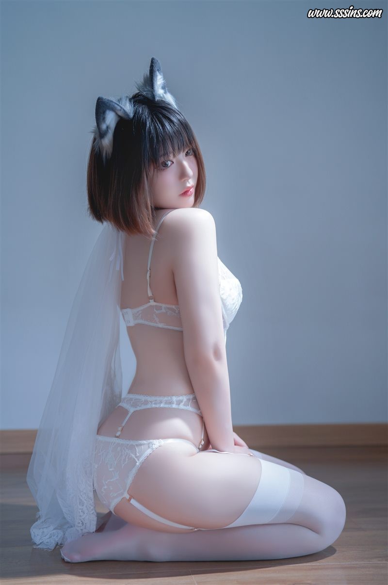 半半子 – 純白花嫁 [22P + 2V／173.9MB]