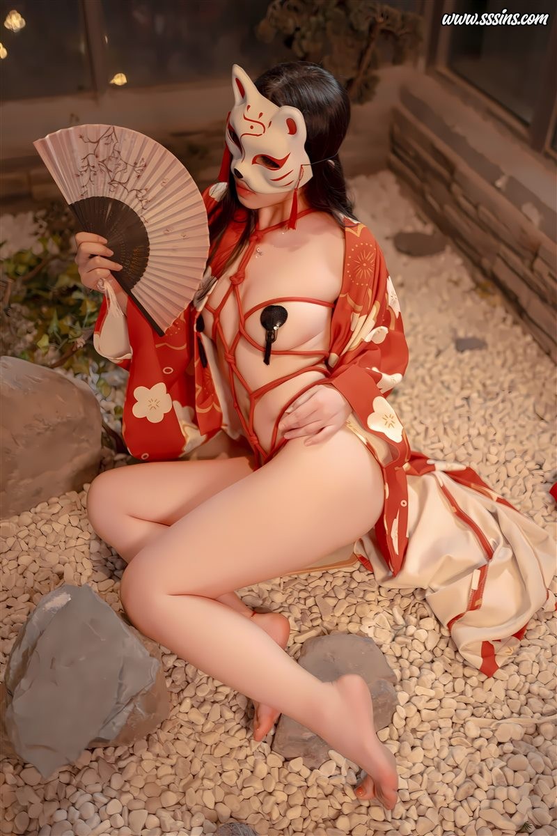 Bangni邦尼 – 和服束缚 [93P／735.4MB]