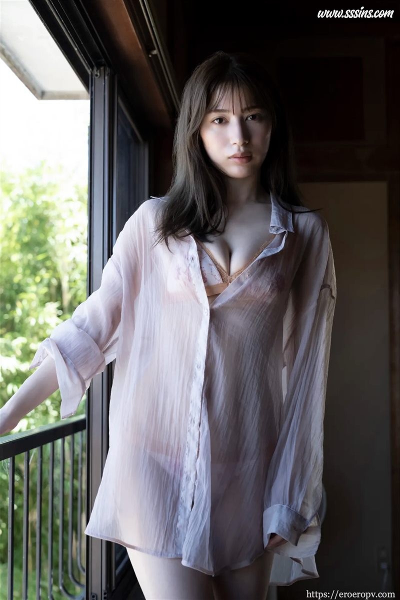 FRIDAY Monthly Girl 016 先行公開100カット – Risa Yukihira (雪平莉左) [101P／42.4MB]