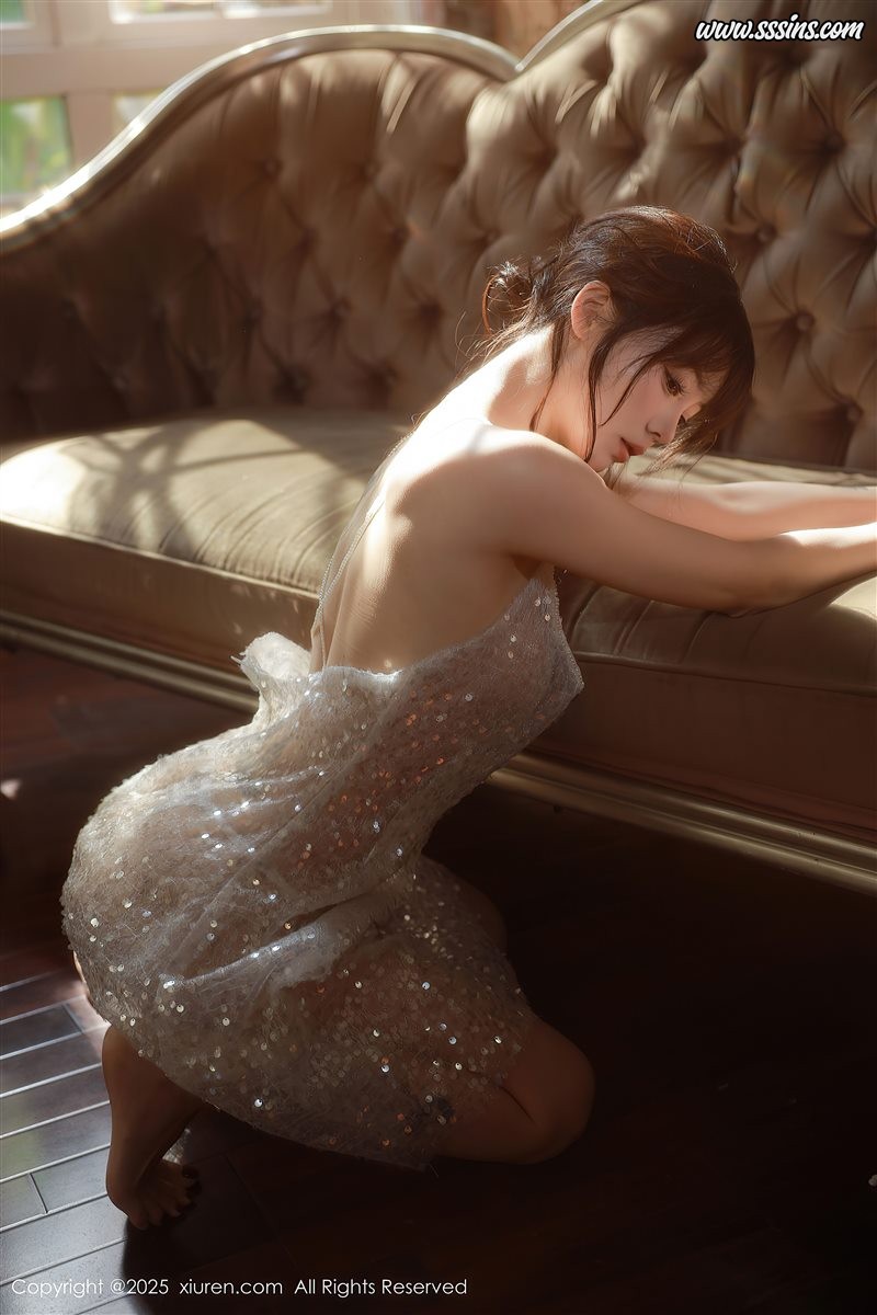 图片[2]-[Xiuren秀人网]2025.09.24 NO.10799 佘贝拉Bella[73+1P／648MB] - 呦糖社C+-呦糖社C+