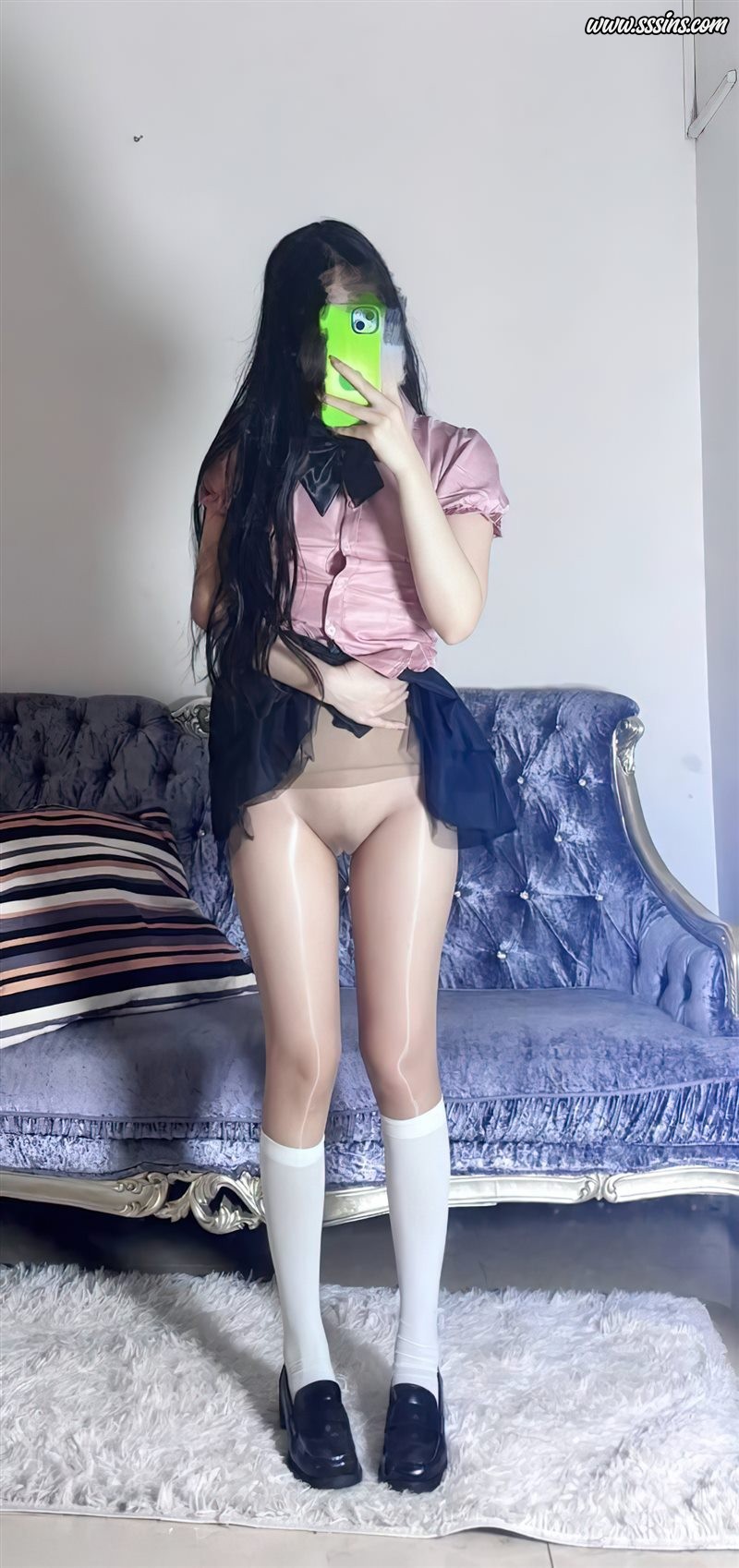 图片[7]-杀手蛇蛇 - 清纯反差嫩妹 无毛一线天道具双通 足交车震 [76P+19V／1.28GB] - 呦糖社C+-呦糖社C+