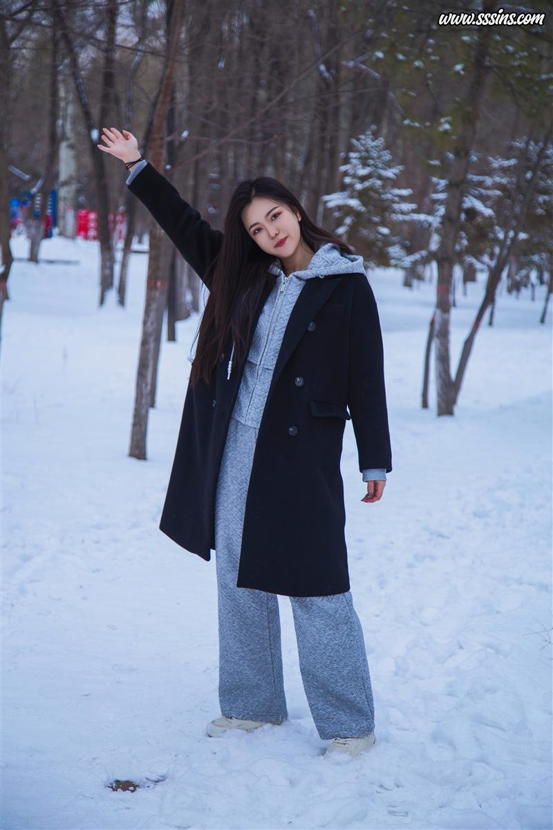 [织梦映像]NO.060 踏雪无痕-首次雪景拍摄，天寒地冻[300P+1V／3.58GB]-呦糖社C+