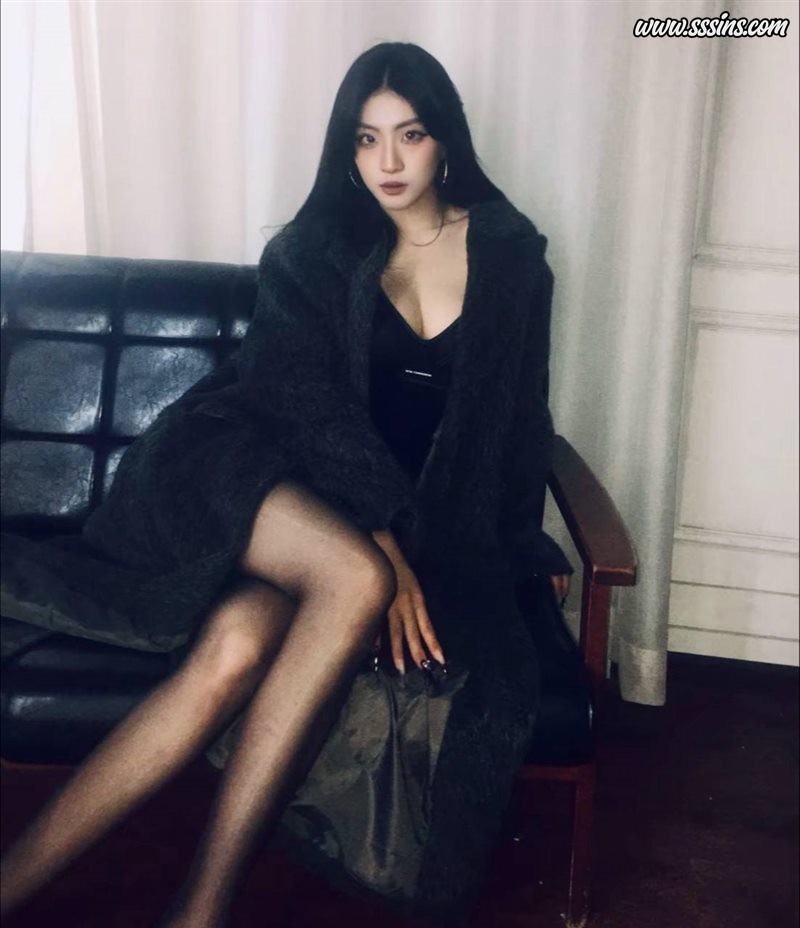 图片[2]-舞蹈生 - 抖音某极品颜值网红 [50P + 30V／275.1MB] - 呦糖社C+-呦糖社C+