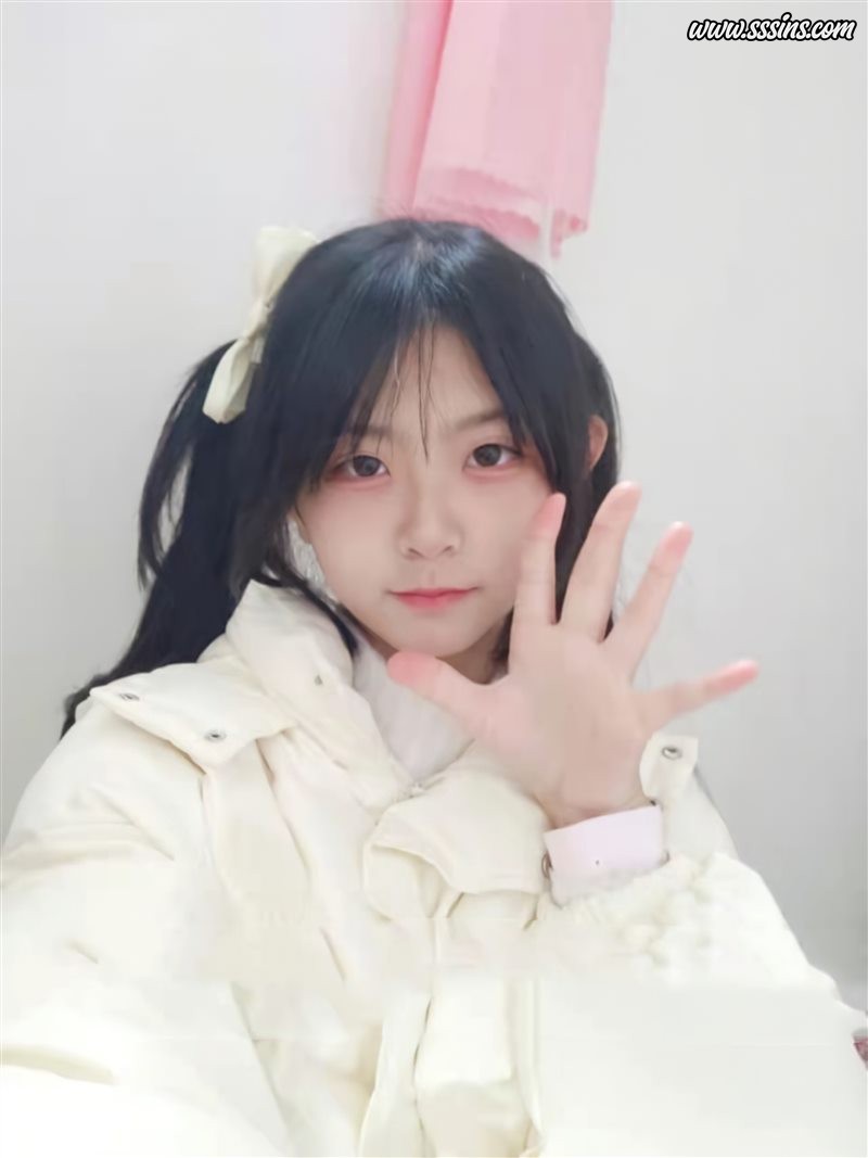 图片[2]-郑思瑶 - 甜点小萝莉 原档收藏六安高中高二少女校花 [264P + 17V／342.7MB] - 呦糖社C+-呦糖社C+