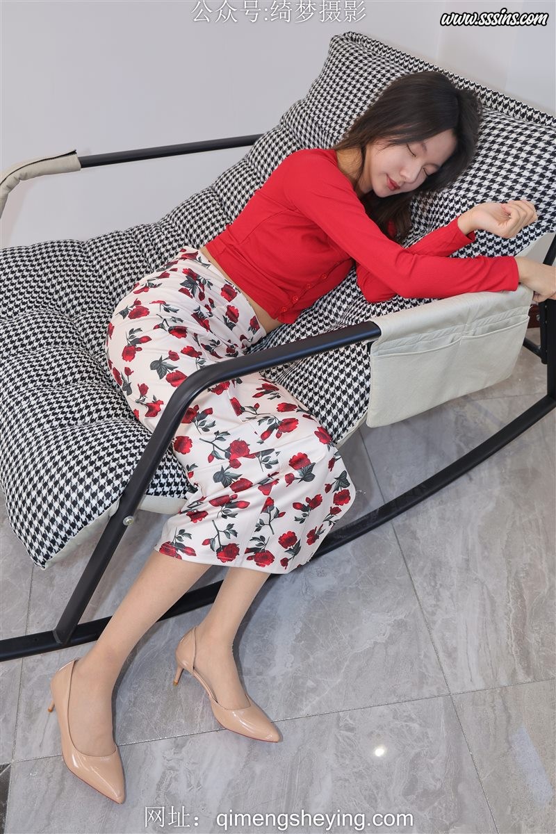 图片[2]-绮梦摄影 2025.11.26 NO.460 淇淇 珍藏无修无水印版[465P+2V／10.7GB] - 呦糖社C+-呦糖社C+