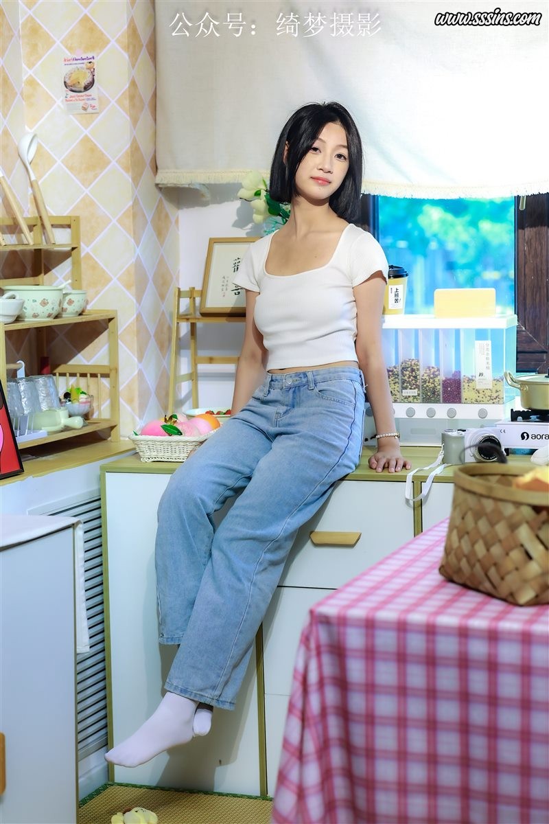 绮梦摄影 2024.09.07 NO.019 Light 珍藏无修无水印版[491P+1V／9.32GB]-呦糖社C+