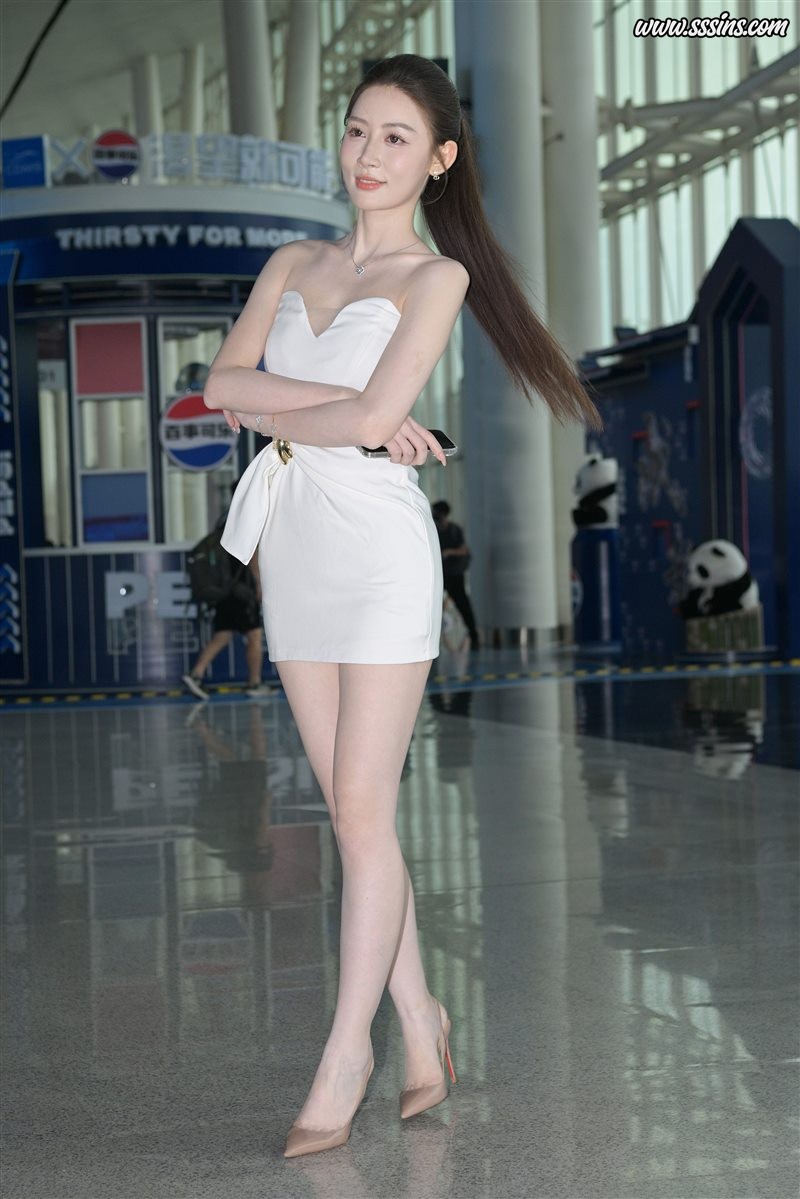 精选街拍作品 NO.5146 超绝白裙美腿[174P／240MB] - 呦糖社C+-呦糖社C+