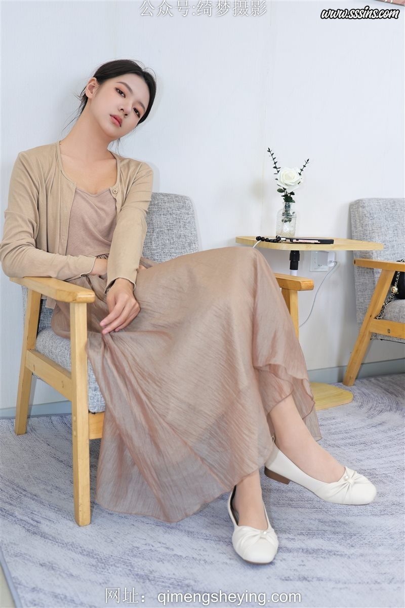 [绮梦摄影] 2025.10.02 NO.405 淇淇 珍藏无修无水印版[450P+2V／10.8GB] - 呦糖社C+-呦糖社C+