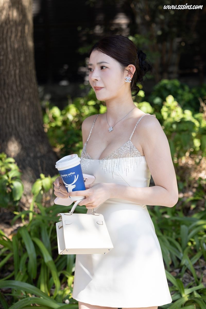 精选街拍作品 NO.5158 身材好到爆炸[168P／244MB]-呦糖社C+